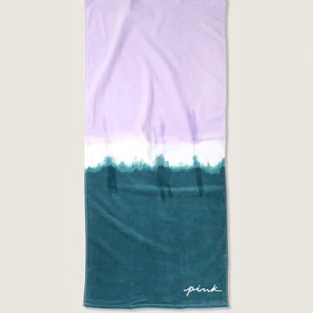 PINK By Victoria’s Secret Beach Ombré Towel